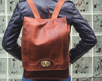 Briefcase Box Backpack With Brass Clasp | Wine Brown Hunter Leather