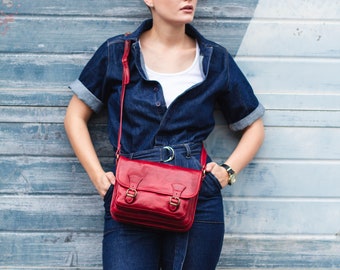 Leather Messenger Satchel In Burgundy Red Italian Cowhide