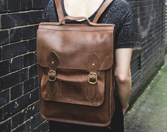 Leather Backpack With Flap In Toffee Brown