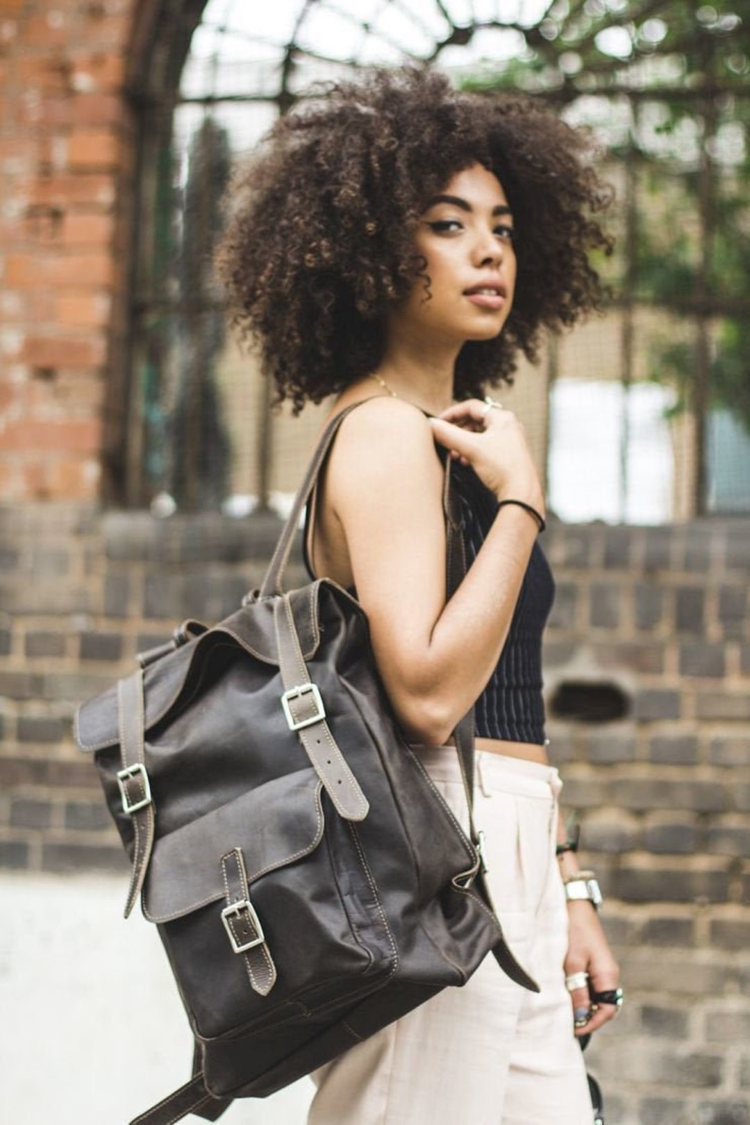 Hunter Leather Messenger Backpack in Coco Brown - Etsy