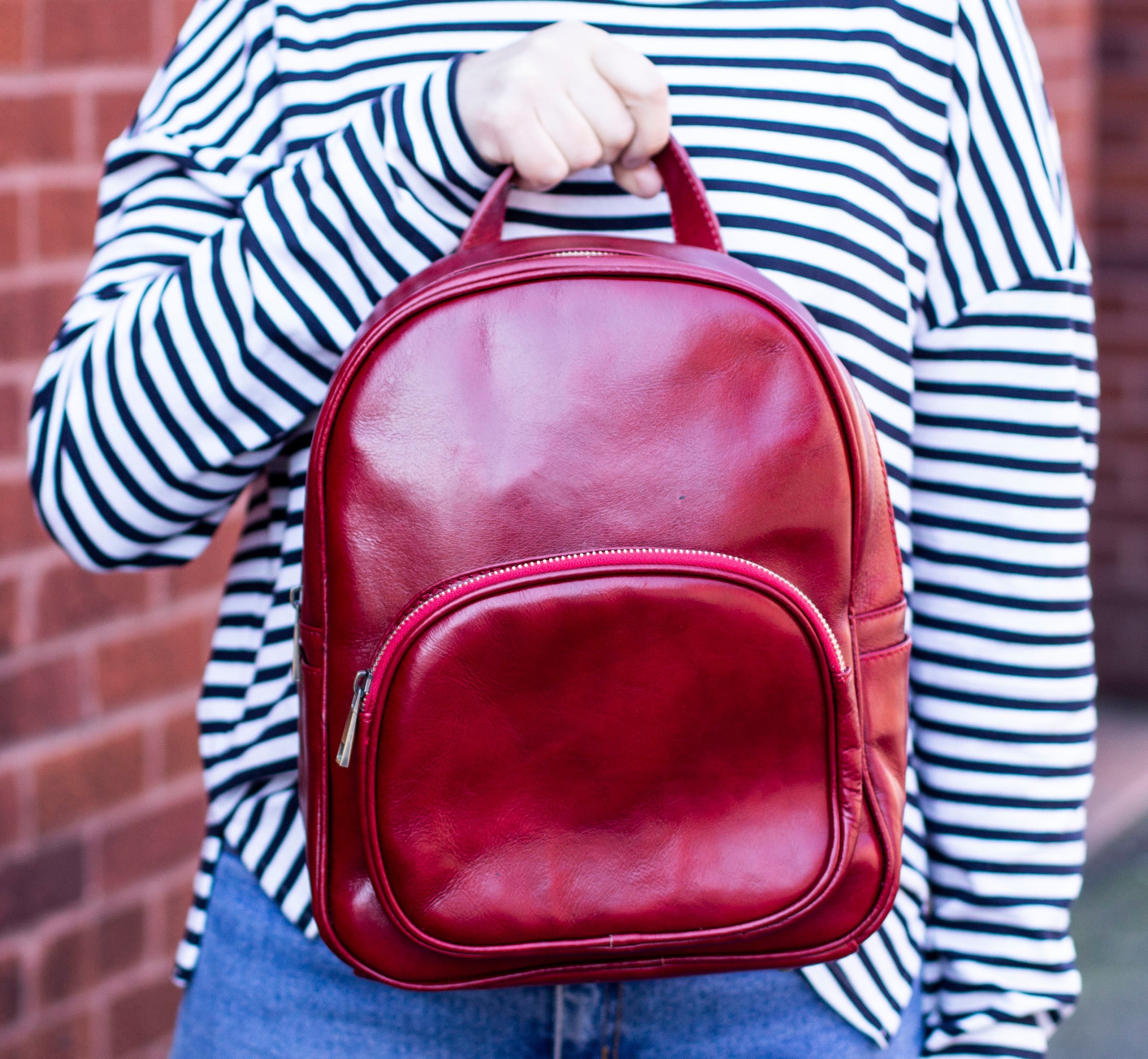 CHAPEL Caddy Genuine Leather Backpack – Burgundy CARTIER Must De Bordeaux Burgandy Leather Backpack Bag  main image 2