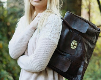 Bolso de hombro de piel marrón