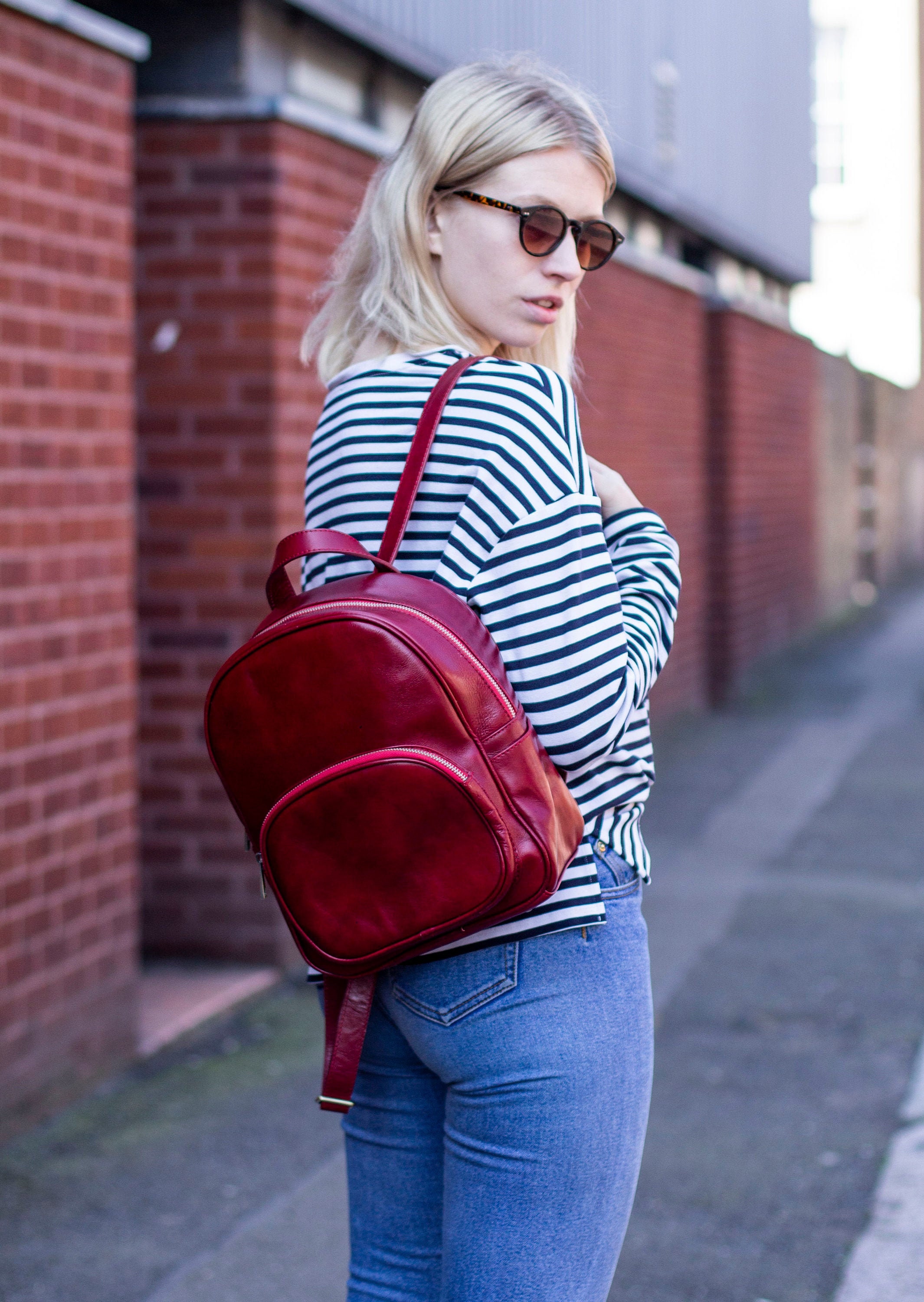 CHAPEL Caddy Genuine Leather Backpack – Burgundy Rock Valley Backpack – Old Trend main image 4