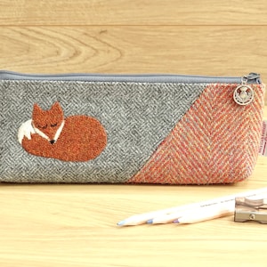 HARRIS TWEED pencil case with sleeping Fox, long pouch