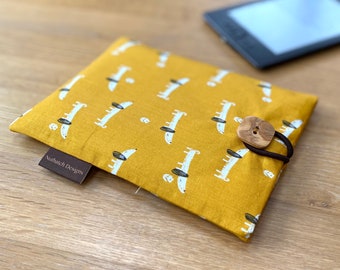 Kindle paperwhite cover, 6" Fire HD, Kobo sleeve, case with dachshund dogs