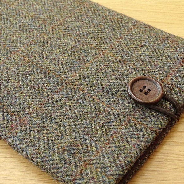 HARRIS TWEED iPad Pro 11 sleeve, iPad Air, 10.5 case cover, lovat brown/green herringbone