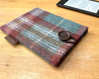 Kindle paperwhite soft case, 6" e-reader cover, British pure wool tweed in shades of rust and teal