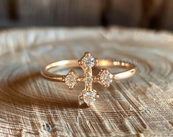 14k Gold Diamant Kreuz Ring: Zierlicher handgefertigter Edelstein Ring