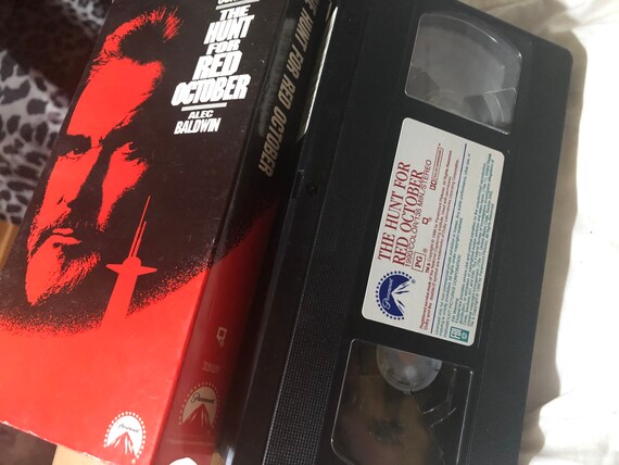 The Hunt for Red October VHS Movie Starring Sean Connery and Alec
