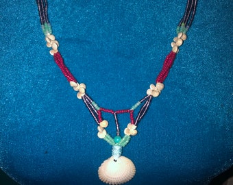 Scallop Shell Pendant Necklace with Seed Beads and Seashells