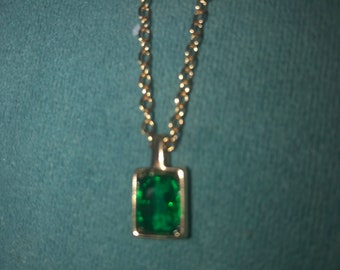Dainty Little Feminine Emerald Square Rhinestone on Gold Tone  Setting with Matching Adjustable Chain