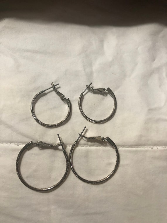 Two Pair of Vintage 1970’s Hoop Earrings - image 6