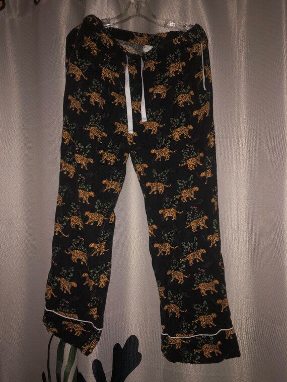 World Market Black Pajama Bottoms With Leopards cheetahs Pattern