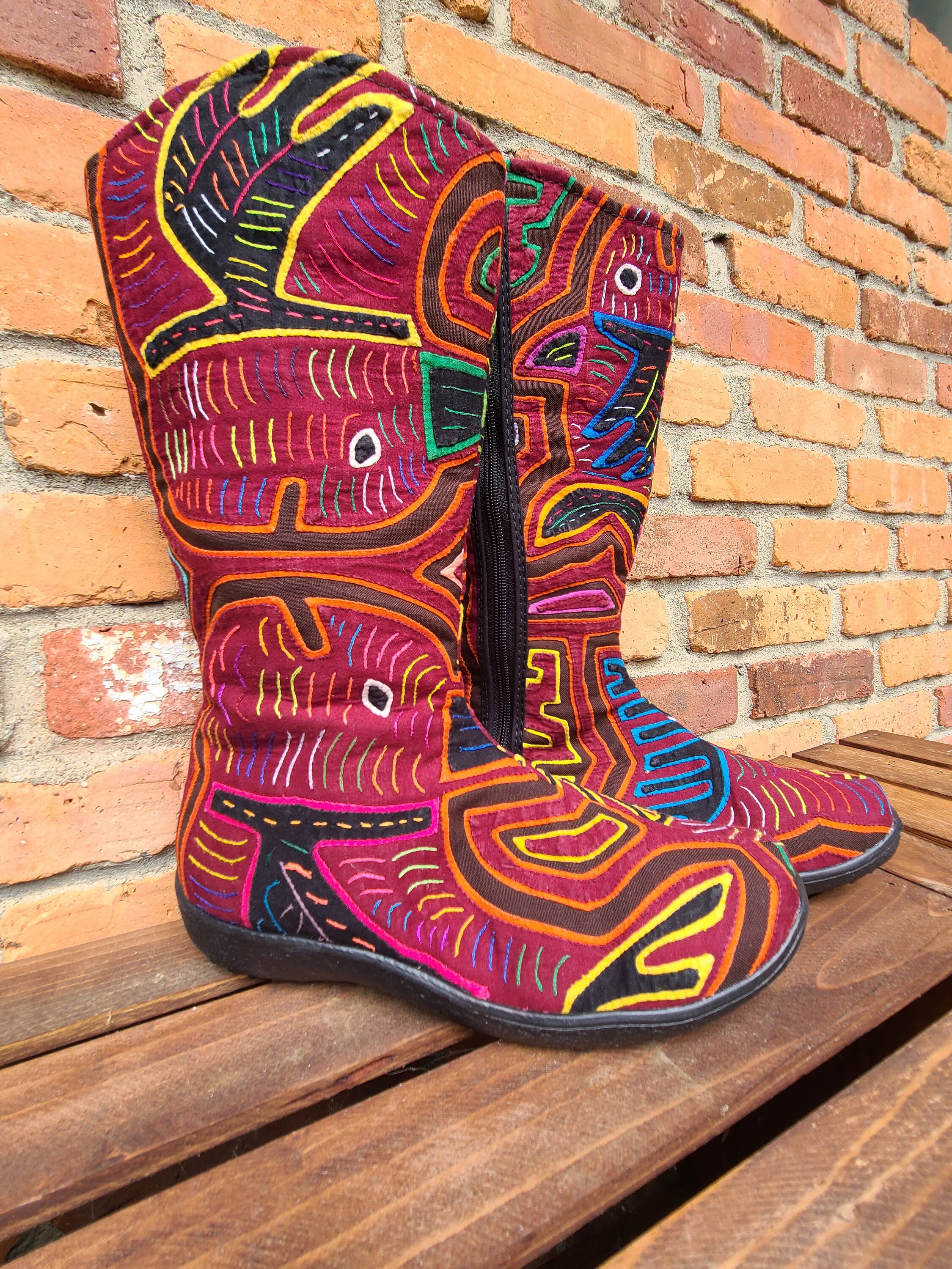 Boho Boots Size 7. Soft Mola fabric 