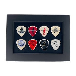 4" x 6" Horizontal Guitar Pick Display - BLACK Holds 8 Standard Guitar Picks - FRAME INCLUDED
