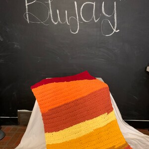 Large Dog Blanket: Sunset Fisherman Rib Stitch