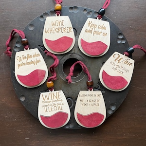 Red Wine Ornament, Wine Gift, Tree Ornament, Wine Drinker, Cute Ornament, Bottle Tag, Drink Ornament, Holiday Ornament, Wine Lover
