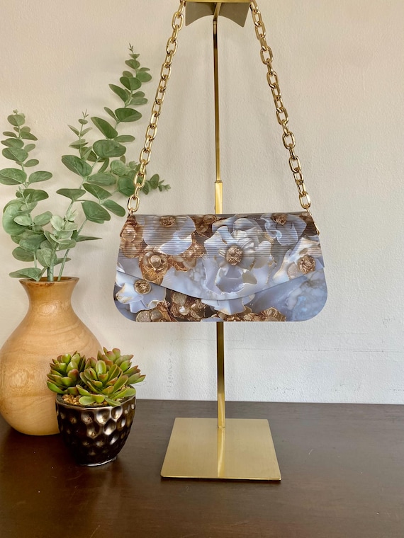Borsa a mano floreale bianca e oro in legno fatta a mano, pochette