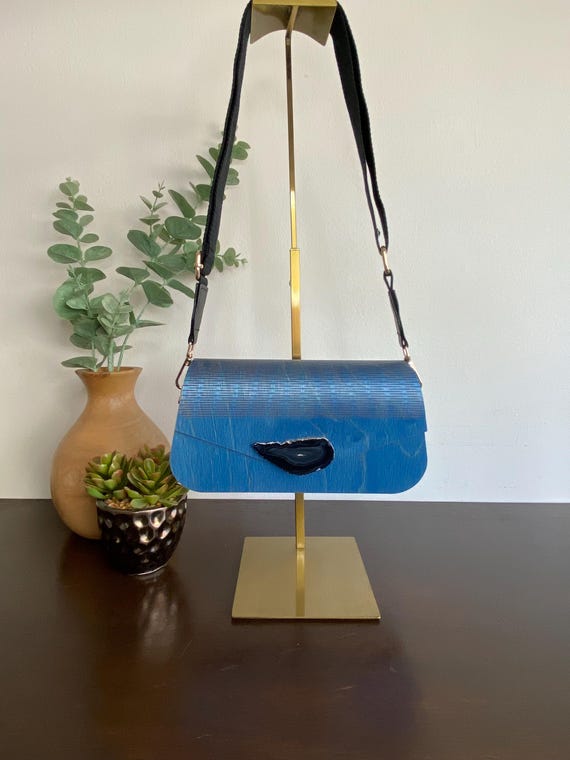 Sac à main en bois bleu denim coloré fait main, sac à main en bois