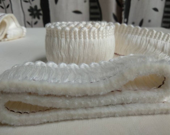 Off White Brush Fringe Trim |4 cm - 1.57"width fringe trim by the meter