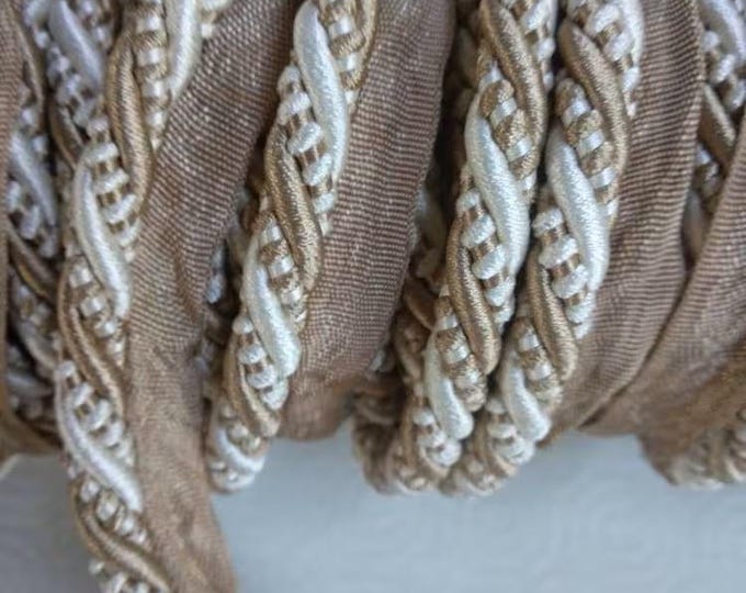 Ivory Beige Gold Piping Cord 10mm | Flanged Twisted Upholstery Trim | Decorative Cord for Cushions & Furniture