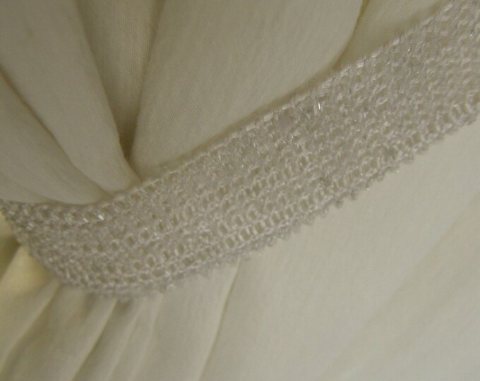 White shiny belt Beads Curtain Tiebacks Tassel total length 180cm 70,86''=75cm(0,29'') belt +80cm (0,31'') cord+24cm (0,094'') tassels