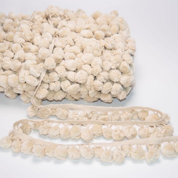 Frange ivoire 100 % coton bordée de pompons | 4,5 cm-1,77 pouces de hauteur, bordure en ruban de dentelle au mètre