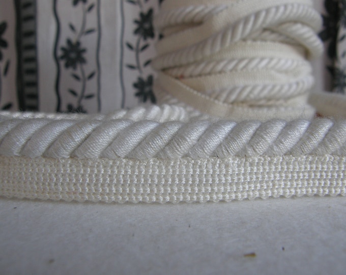 10mm or 6mm Ivory Flanged Piping Cord| Relax Thick Upholstery Cord with Tape | Sold by the meter (39"/1.09yards)