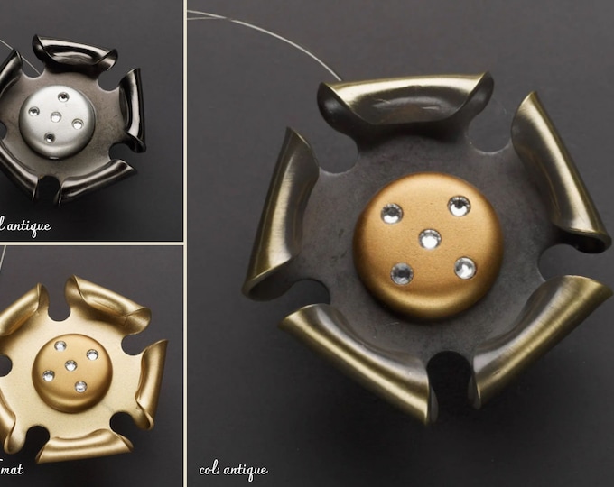 Metallic Flower Design Magnetic Tieback Holdback For curtains and drapes and Window Treatments. Curtains Decorated Magnetic.