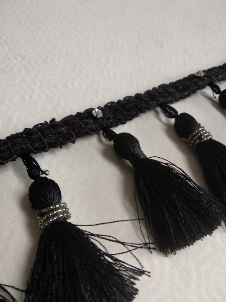 BLACK BEADED TRIM 