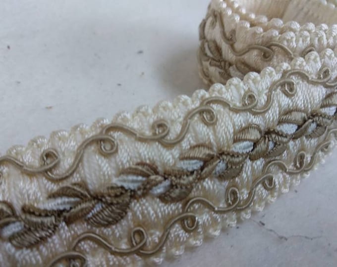 Ivory Beige Gimp Braid Fringe Trimmings | 3 cm width decoration embellishment trims fringe gimp embroidered