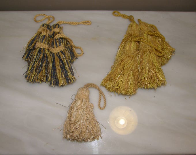 Luxury Large Chenille Key Tassel | 10 cm - 3.93 inches Height Sophisticated Decorative Key Tassel