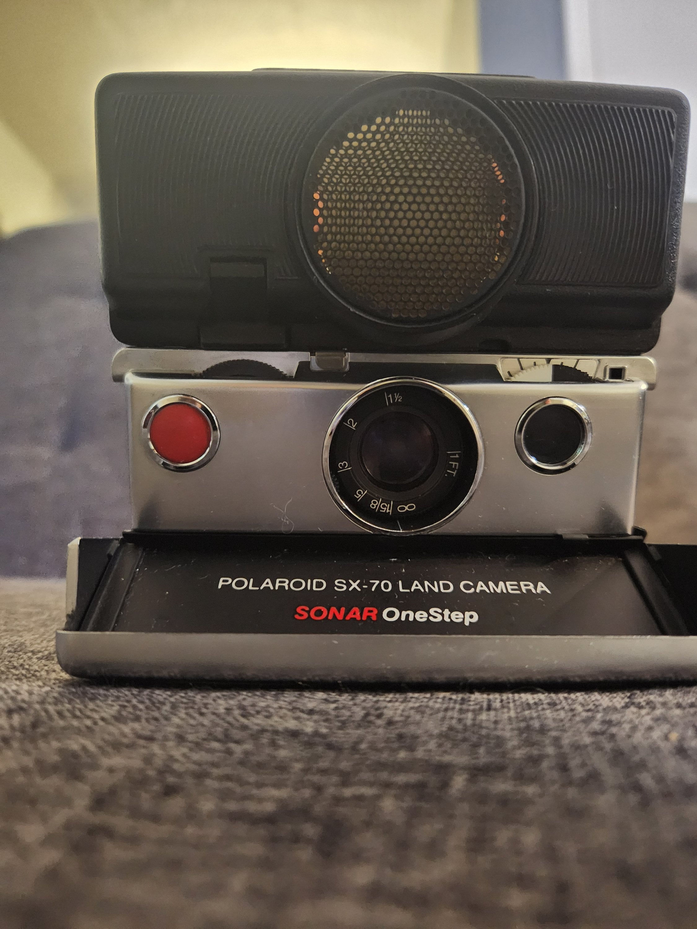 Polaroid SX-70 Sonar Autofocus Black With Chrome Folding Instant