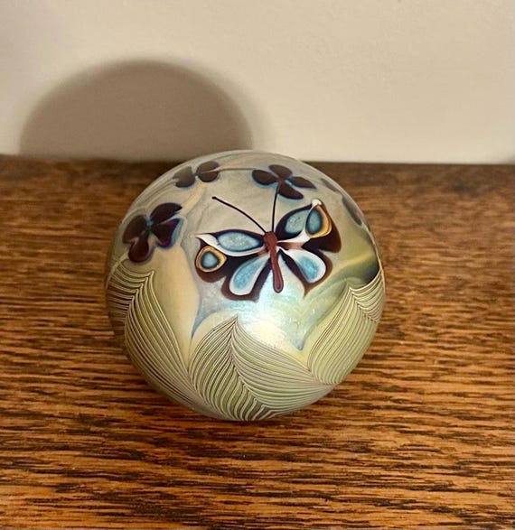 Orient & Flume Art Glass Paperweight 1977 - Etsy