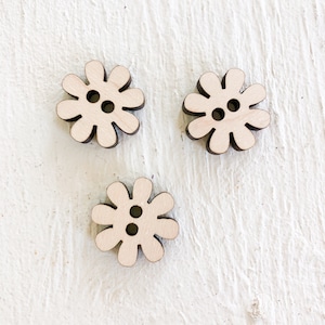 Daisy Flower Wooden Buttons, Craft Button, Large Wooden Buttons, Set of 3