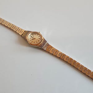 RARE Delicate Vintage PULSAR by Seiko Japan movement quartz women wrist watch with panel link mesh bracelet small size