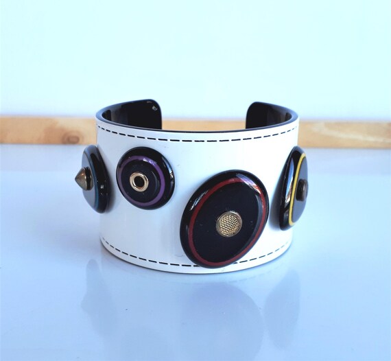 Statement designer white black interior plastic r… - image 1