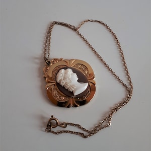 Antique Victorian gold metal pinchbeck and carved sardonyx cameo Greek or Roman goddess portrait pendant necklace