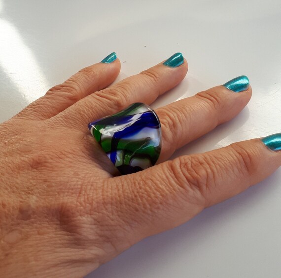 Glass ring, Cobalt blue green white clear lampwor… - image 3