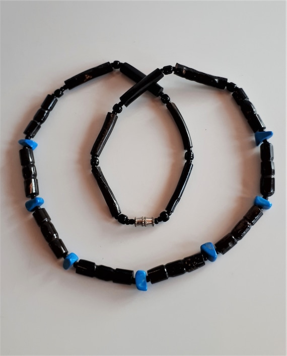 Unisex Vintage 70 s Hawaiian Hand Carved Black Coral Necklace With