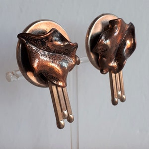unique STATEMENT vintage copper and silver metal modernist clip earrings lightweight