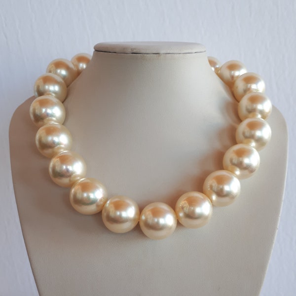 Oversized Pearl Necklace Etsy