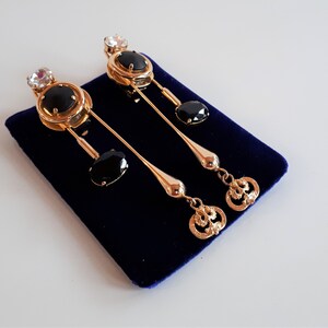 Vintage fabulous RUNWAY designer clear rhinestone black glass gold metal modernist clip dangle earrings unusual
