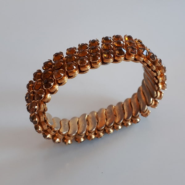 Vintage 50s honey topaz prong set rhinestone stretch bracelet small size
