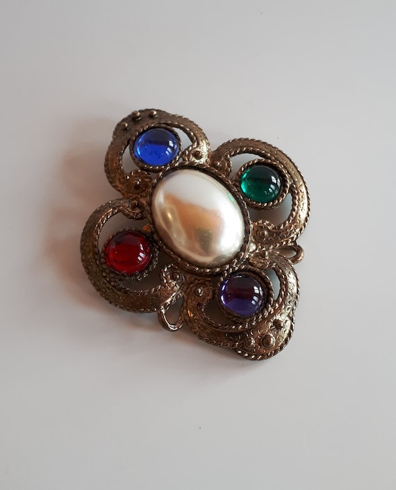 VINTAGE PEARL BIG PIN STONE BLUE VINTAGE PEARL BIG PIN STONE BLUE