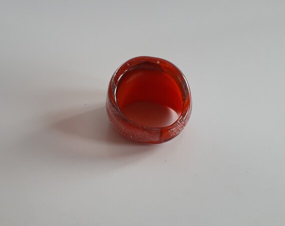 Vintage red glass Ring Statement with silver mica… - image 4