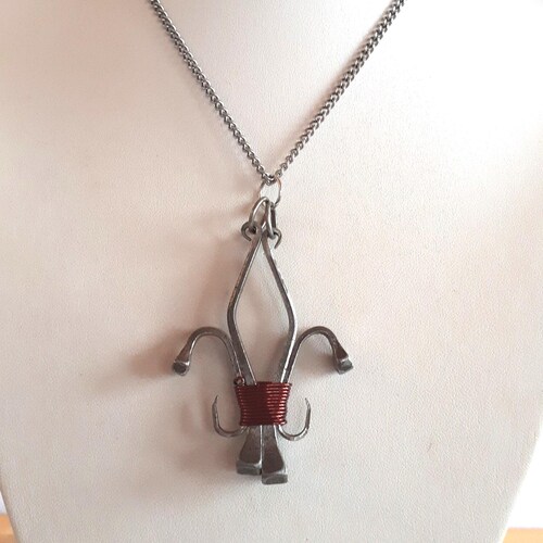 unisex OOAK Vintage lucky horseshoe nails big pendant necklace silver metal chain