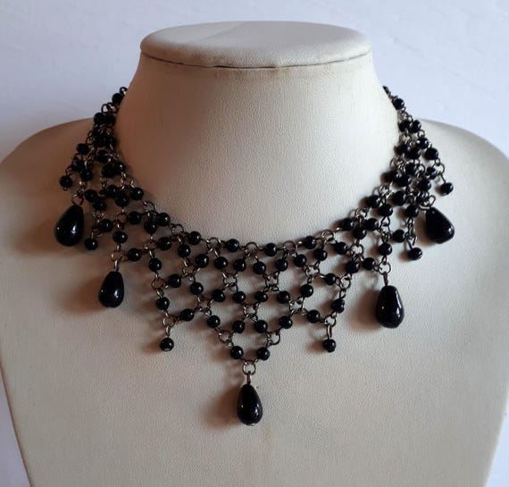 Glass choker deals
