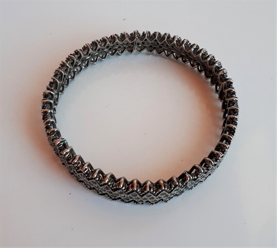 Antique Georgian silver and encrusted paste zig-z… - image 2