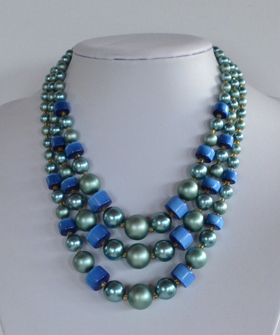 Vintage 50s JAPAN signed blue grey faux pearl and… - image 3